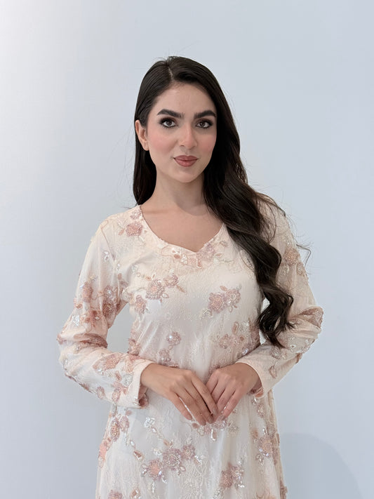 O 332 Étoile Lace Dress ✨