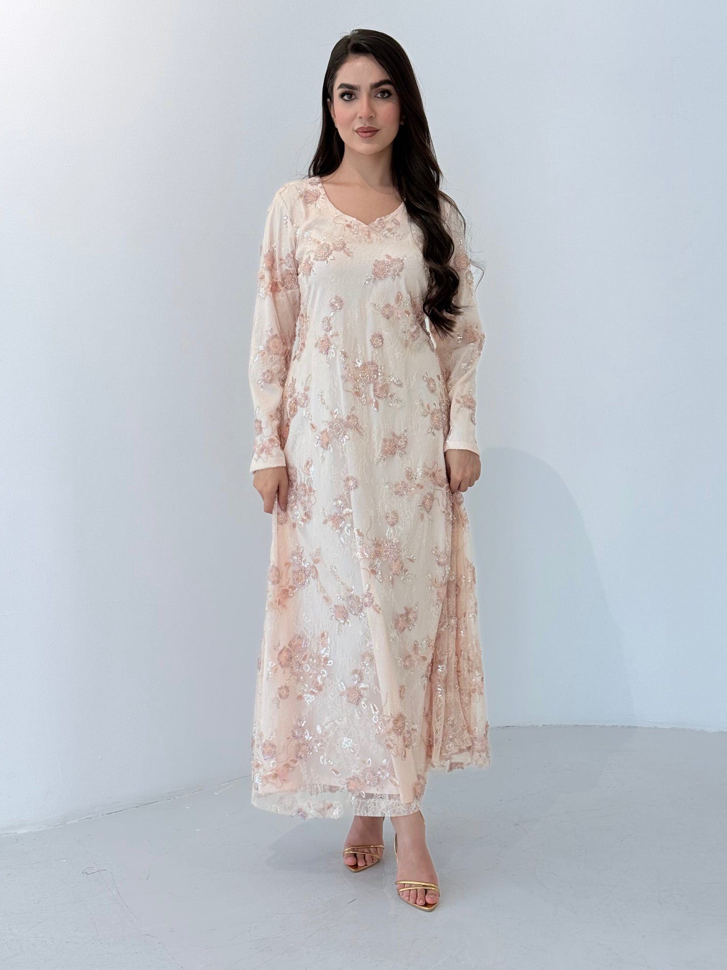 O 332 Étoile Lace Dress ✨