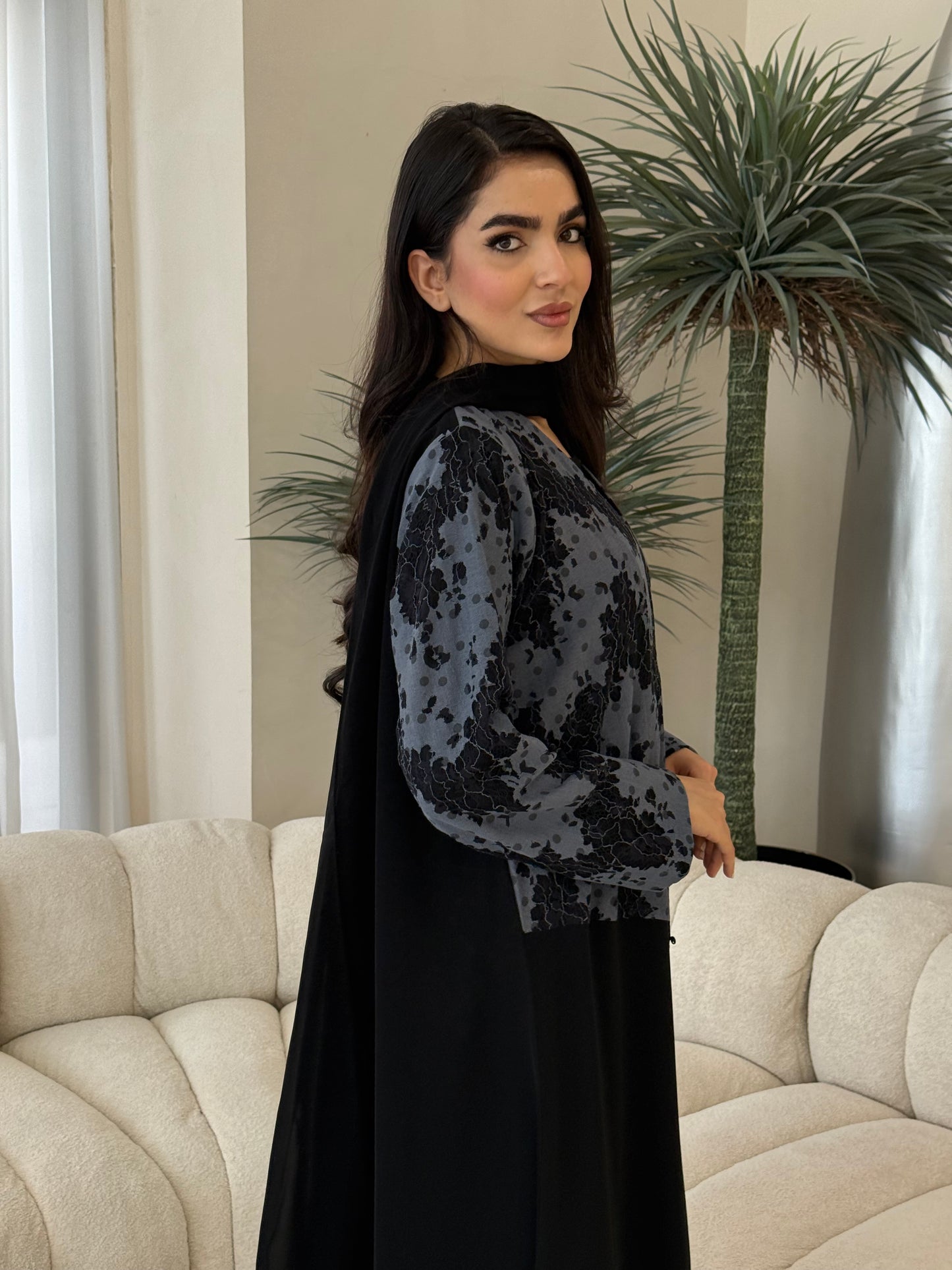 O 351  Summer Ease Abaya🩶