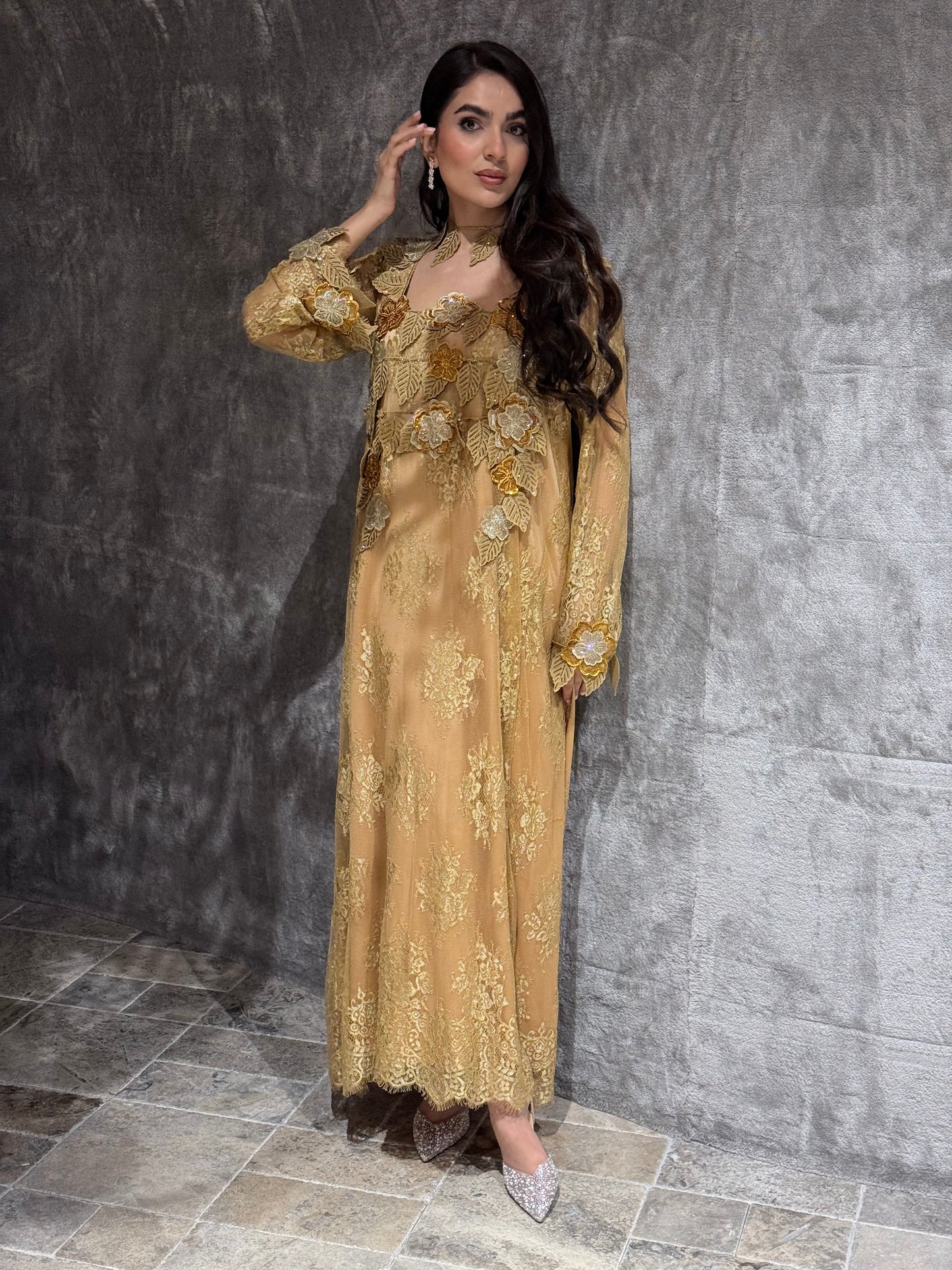 O 327 ✨ French Dantel Lace Dress ✨