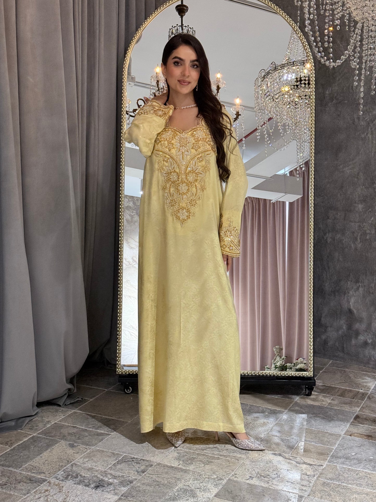 O 328 ✨ Embroidered Mukhawar Luxe Dress ✨