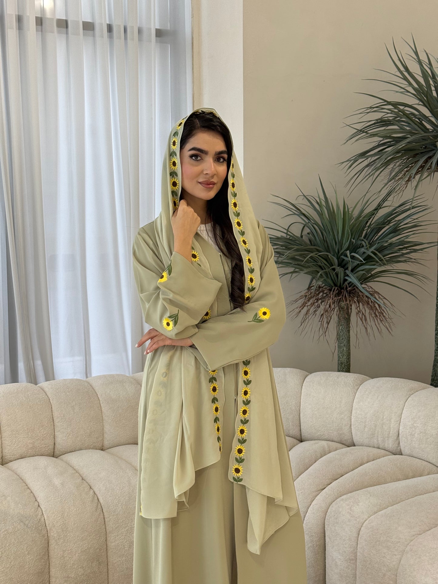 O 355 Sunflower Bloom Abaya 🌻