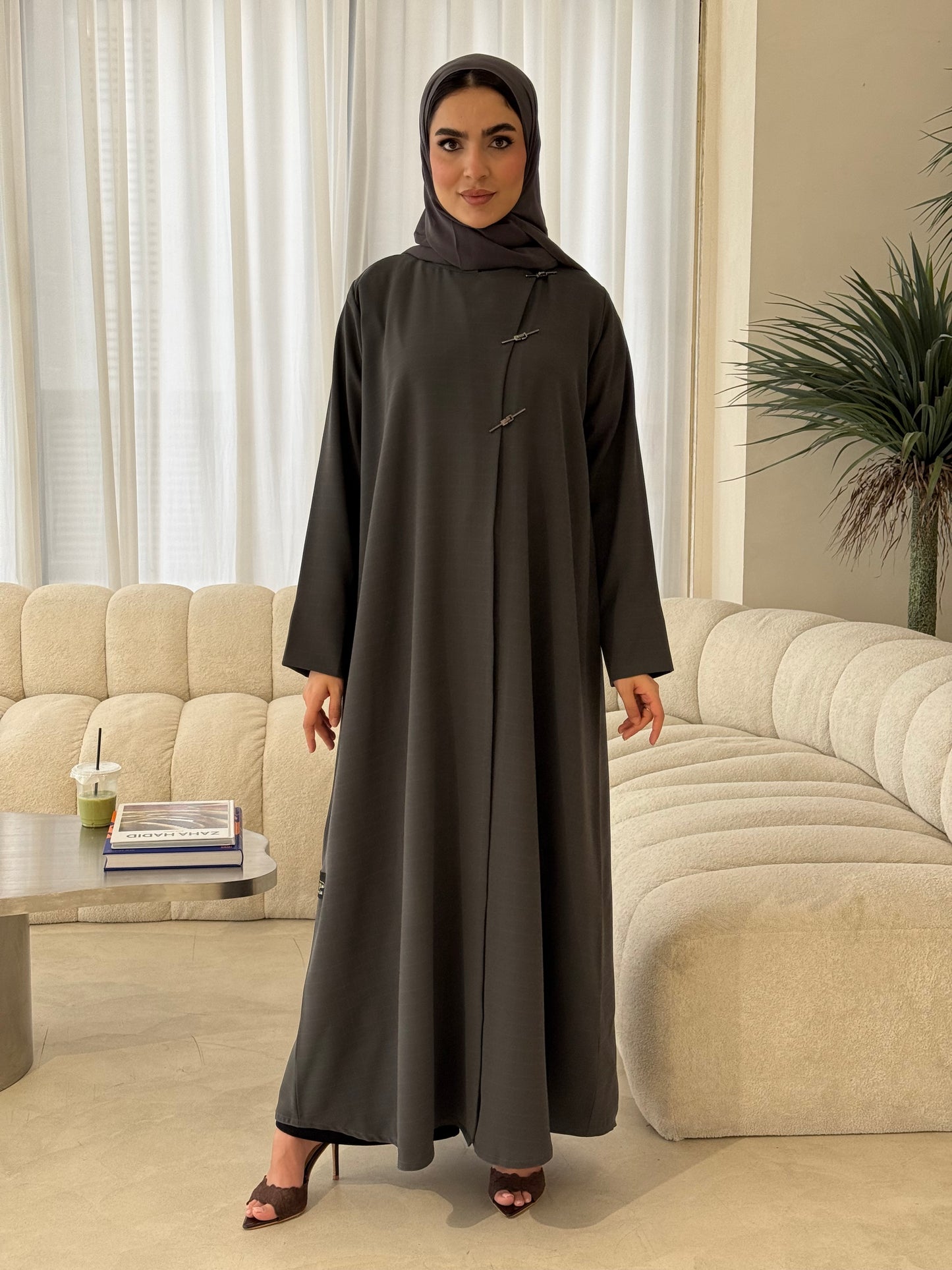 O 361 mila abaya👱🏻‍♀️
