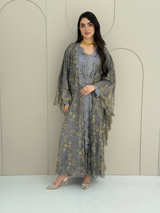 O 320 French Lace Royale Couture Dress
