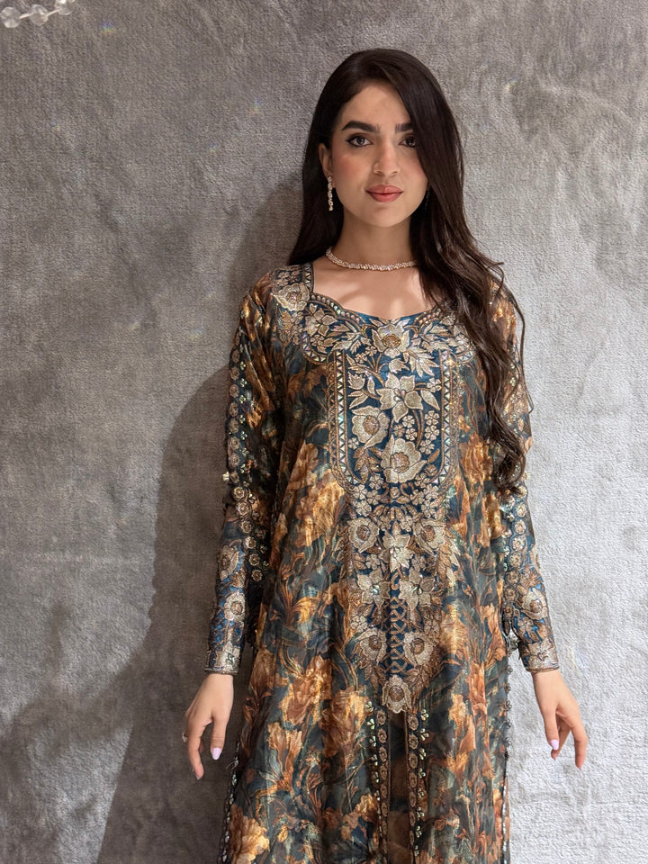O 338Zareen VIP