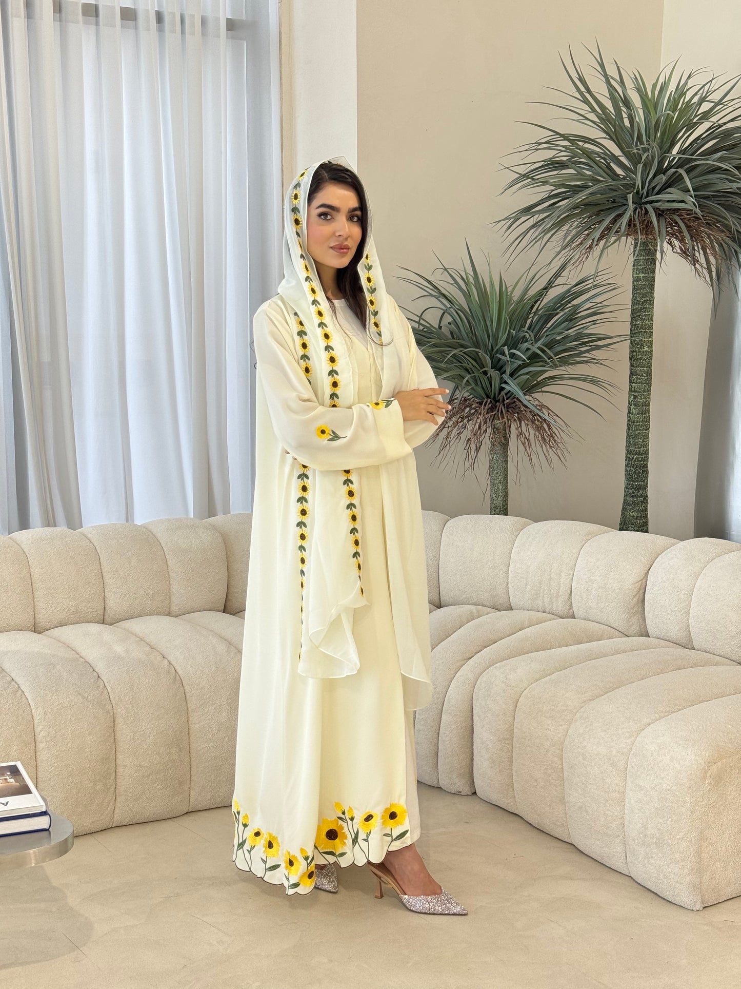 O 355 Sunflower Bloom Abaya 🌻