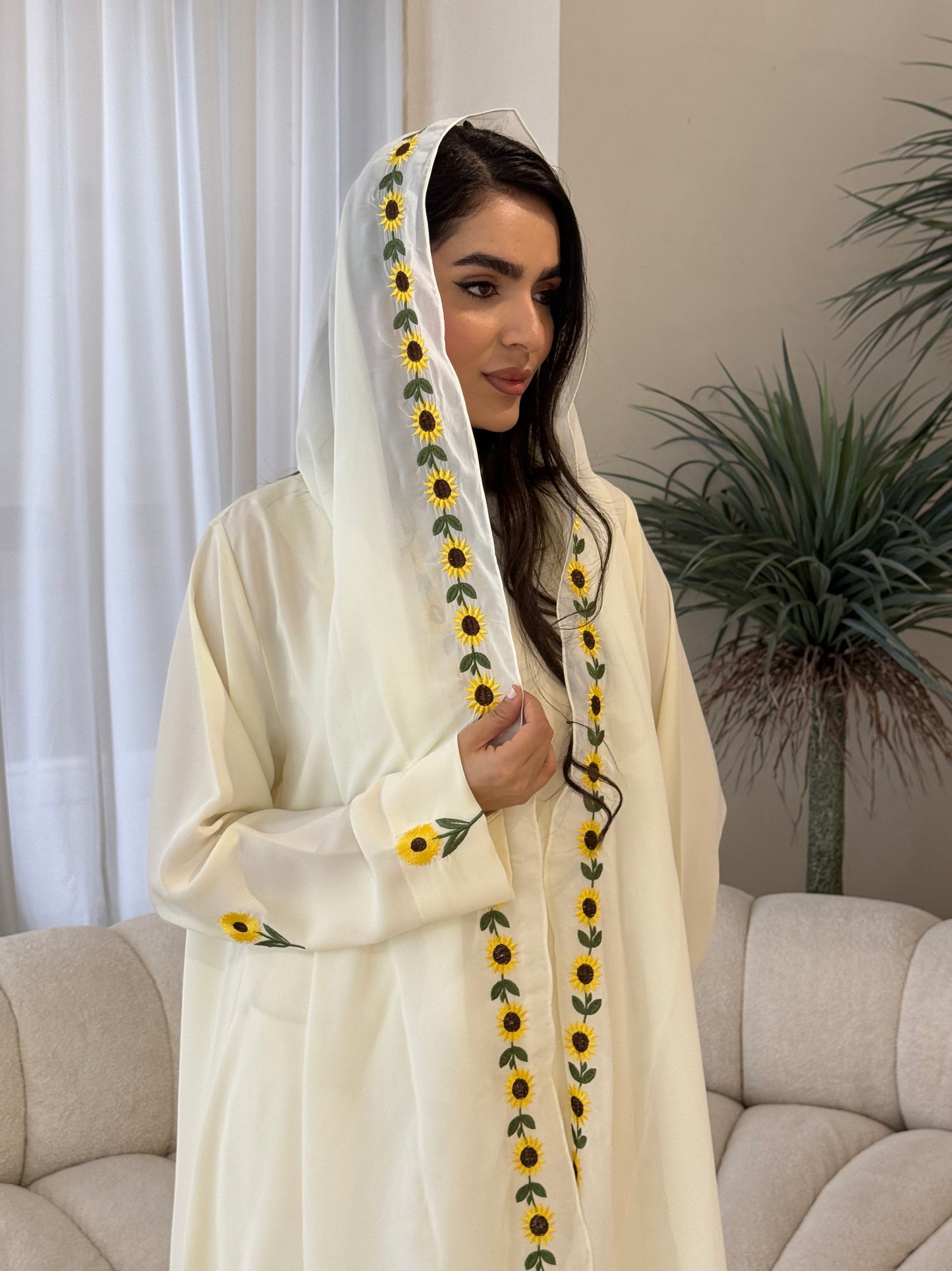 O 355 Sunflower Bloom Abaya 🌻