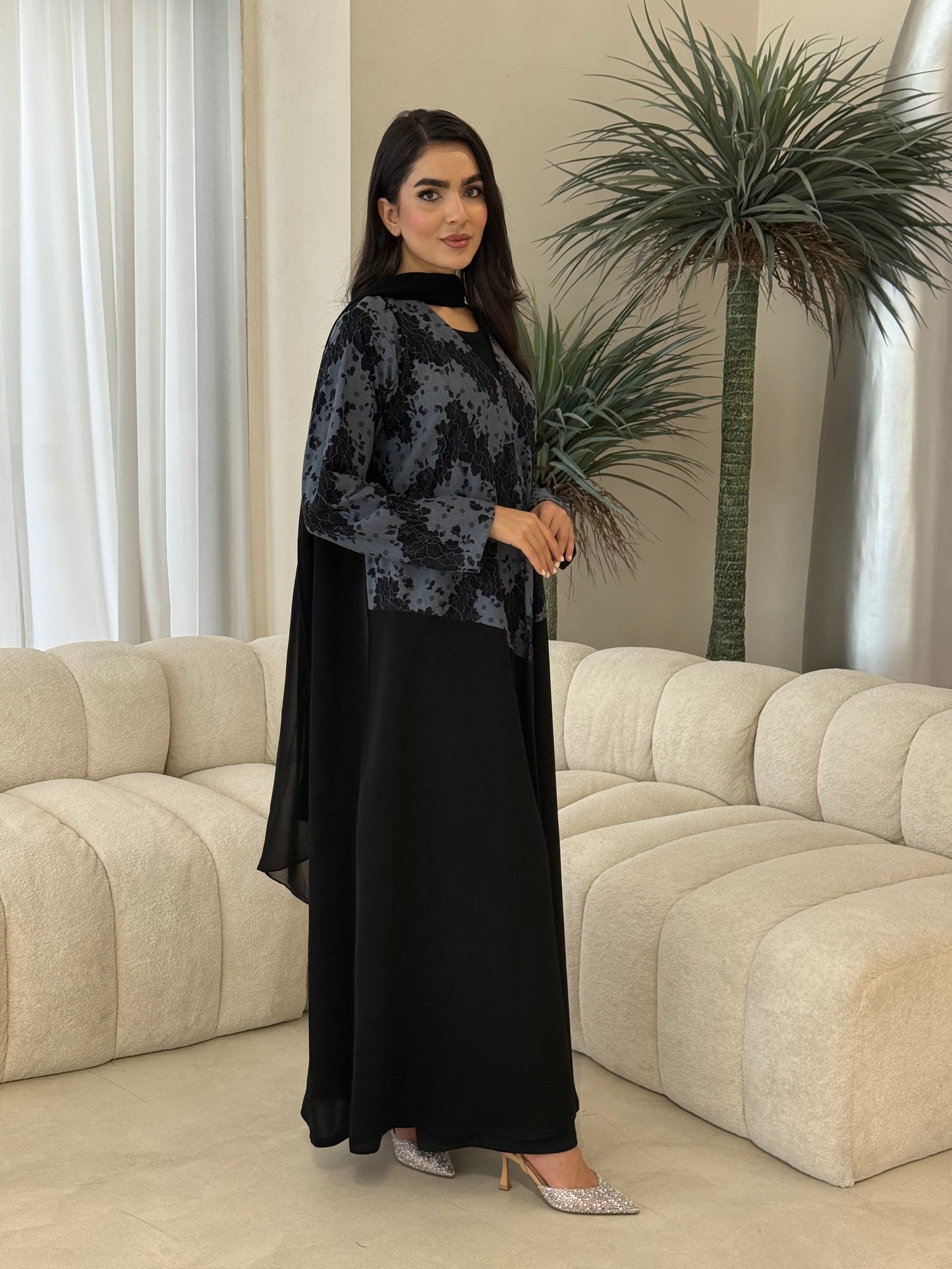 O 351  Summer Ease Abaya🩶