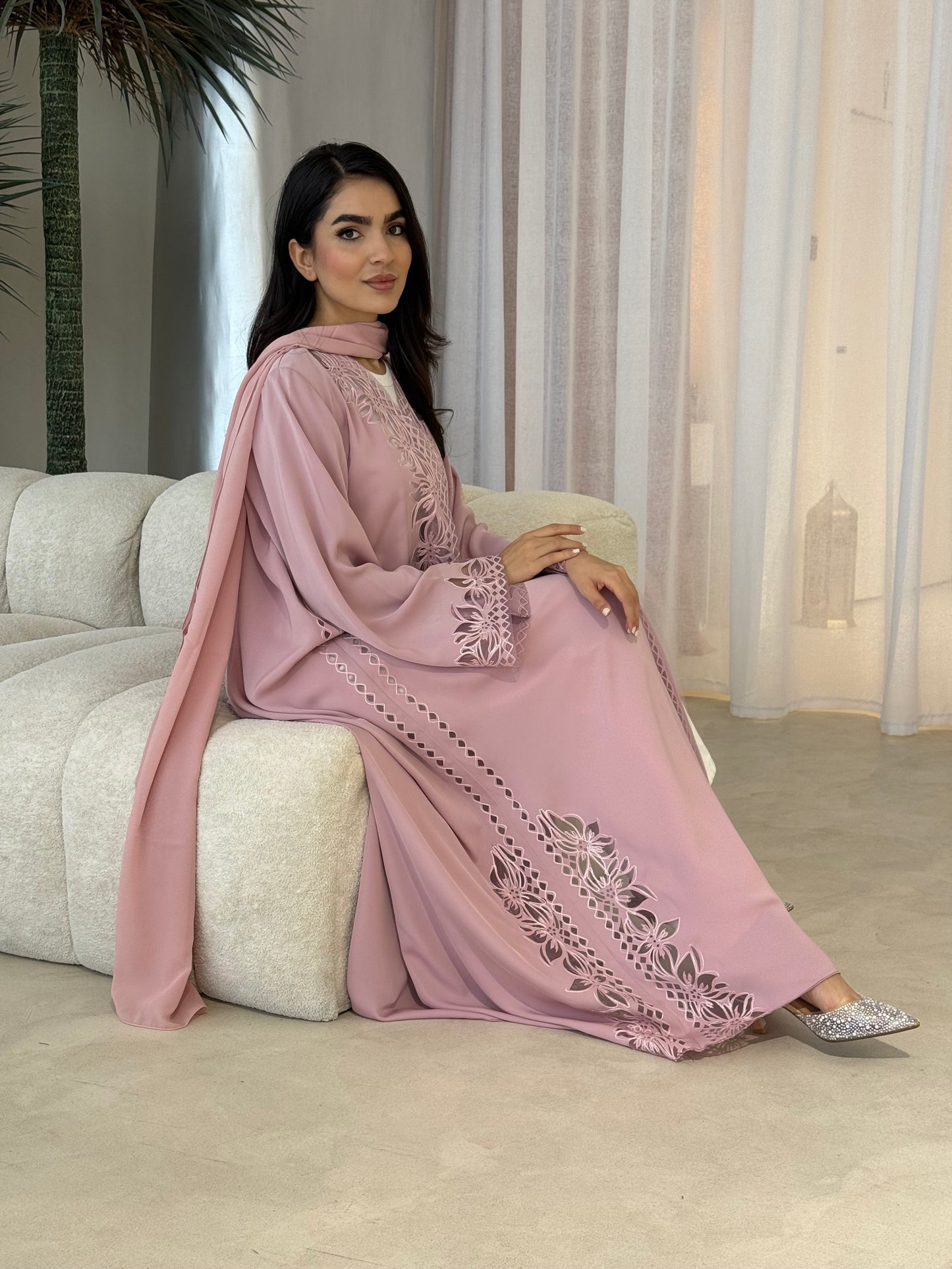 O 354  Luna Summer Abaya 💛