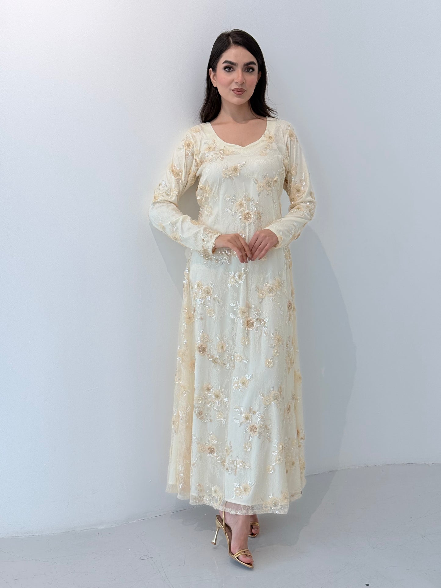 O 332 Étoile Lace Dress ✨