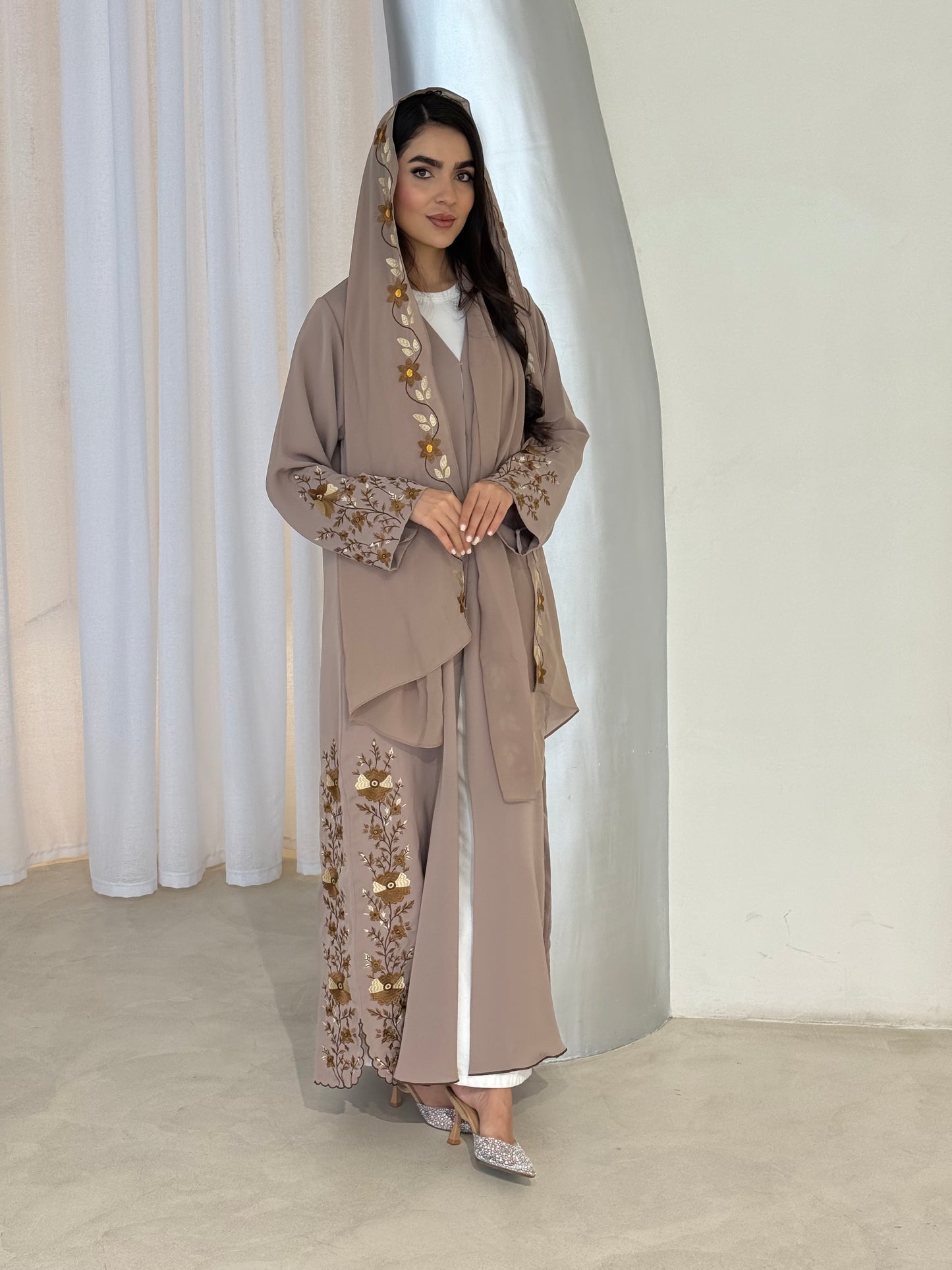 O 356 Embroidered Grace Abaya🩵