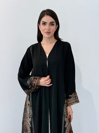 عباية إليز بلون السمور O 335 ✨