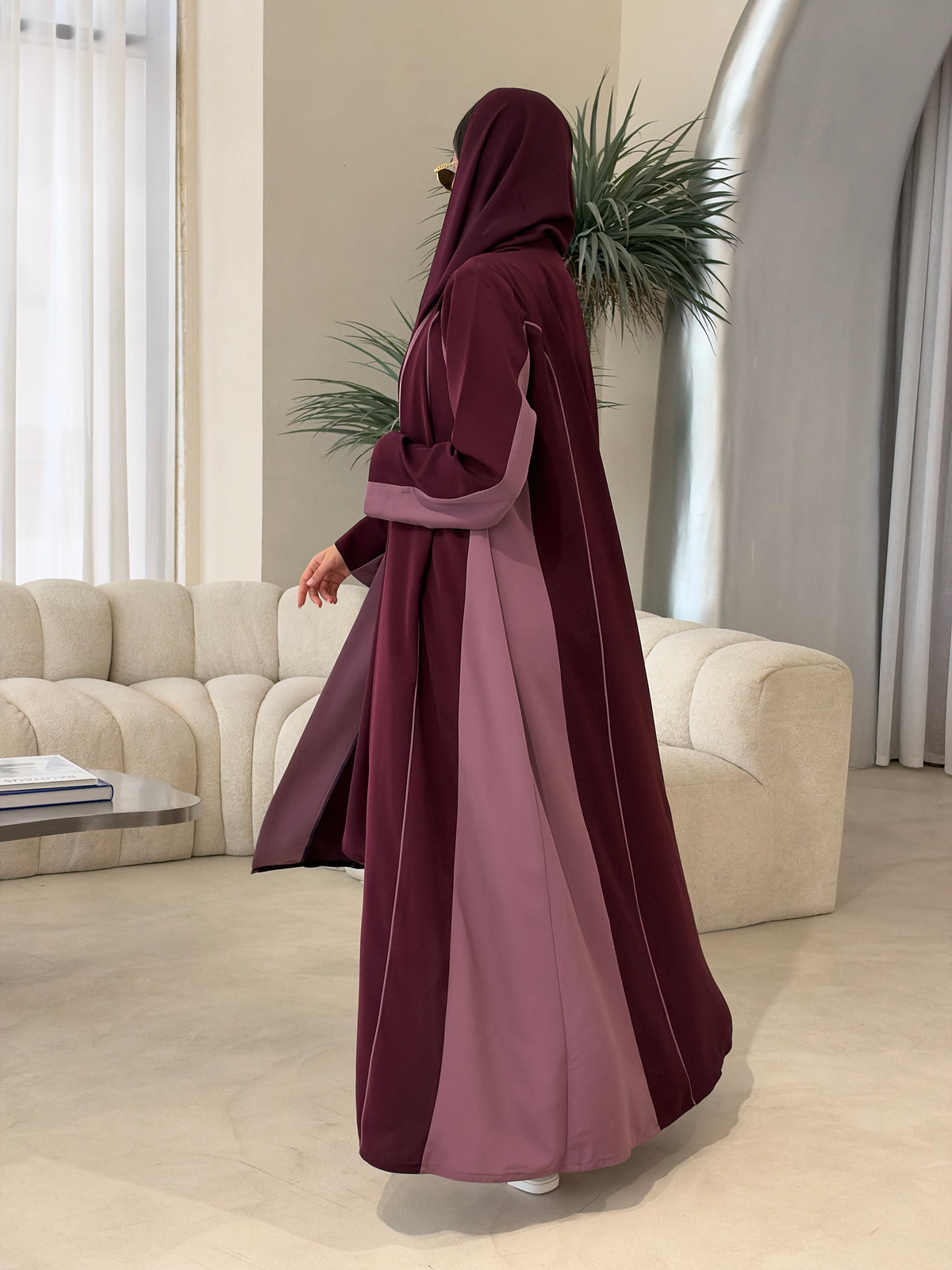 O 380 Elara Abaya 🌷