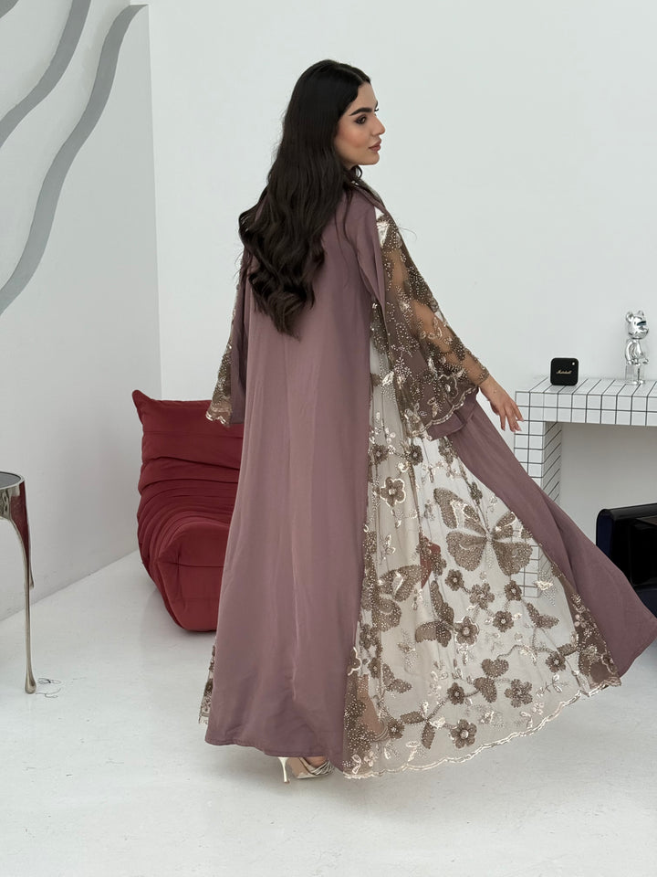 A cocoa brown abaya, made of premium dantel (lace) and nida fabric, this abaya is perfect for Eid and parties.